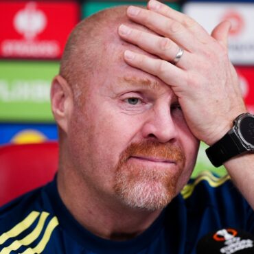 Sean Dyche Sacked With Nottingham Forest Fearing Drop As Vitor Pereira Is Linked