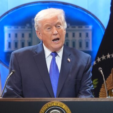 Blanket 10 Tariffs On All Countries Effective Almost Immediately Trump Says